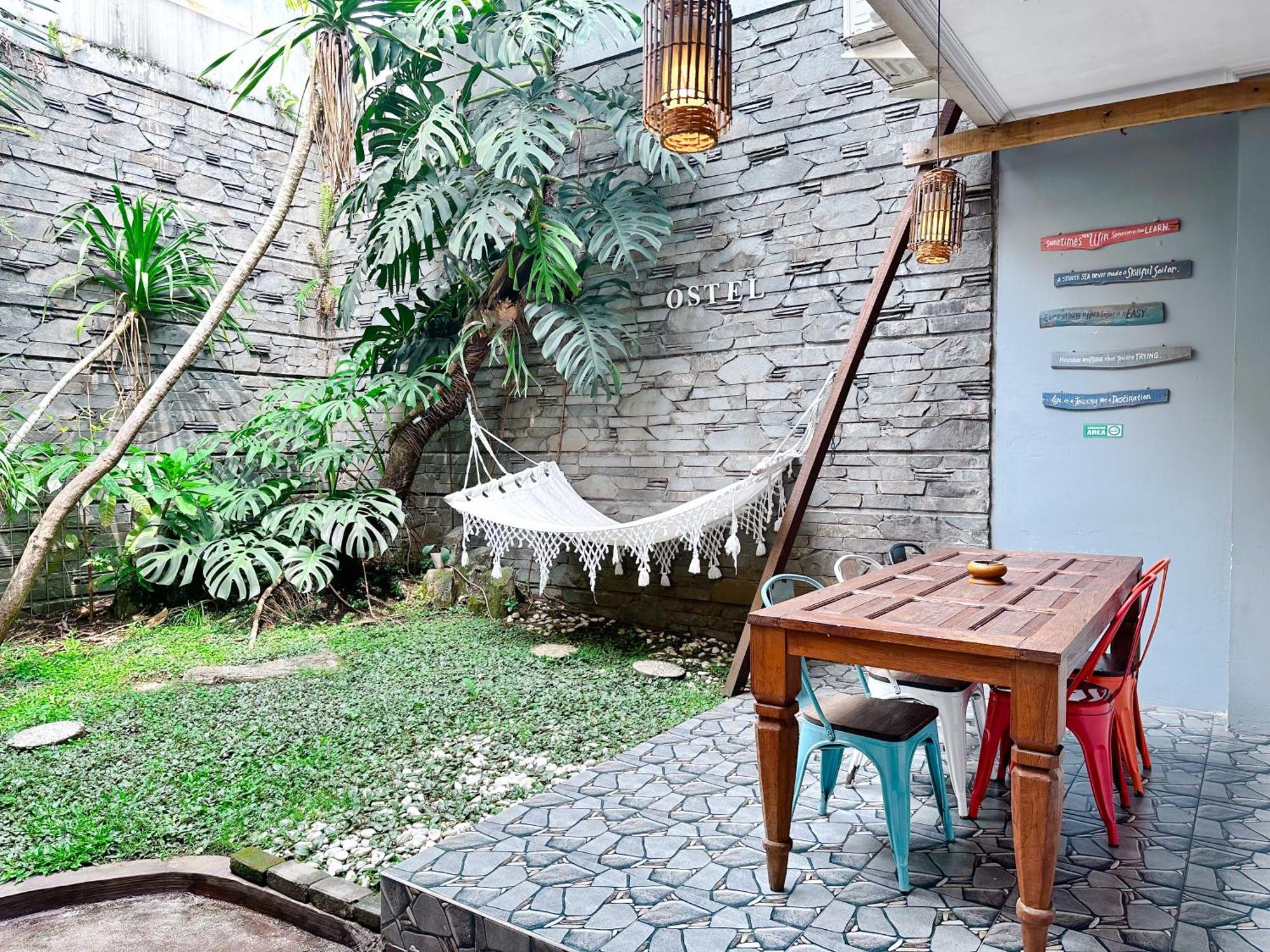 Ostel By Ostic Hostel Bandung Luaran gambar